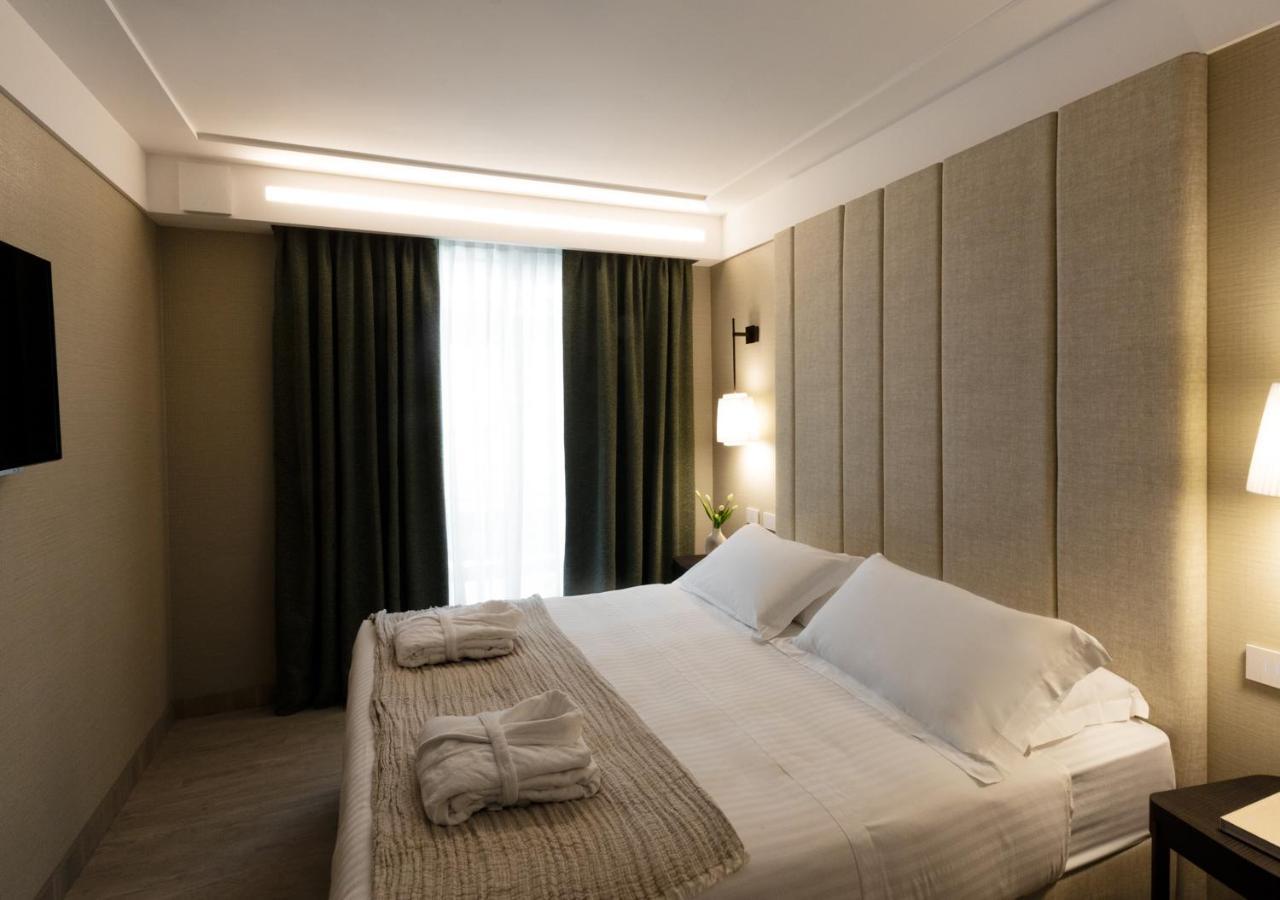 Ceccarini 9 Home Suite Home Riccione Eksteriør bilde