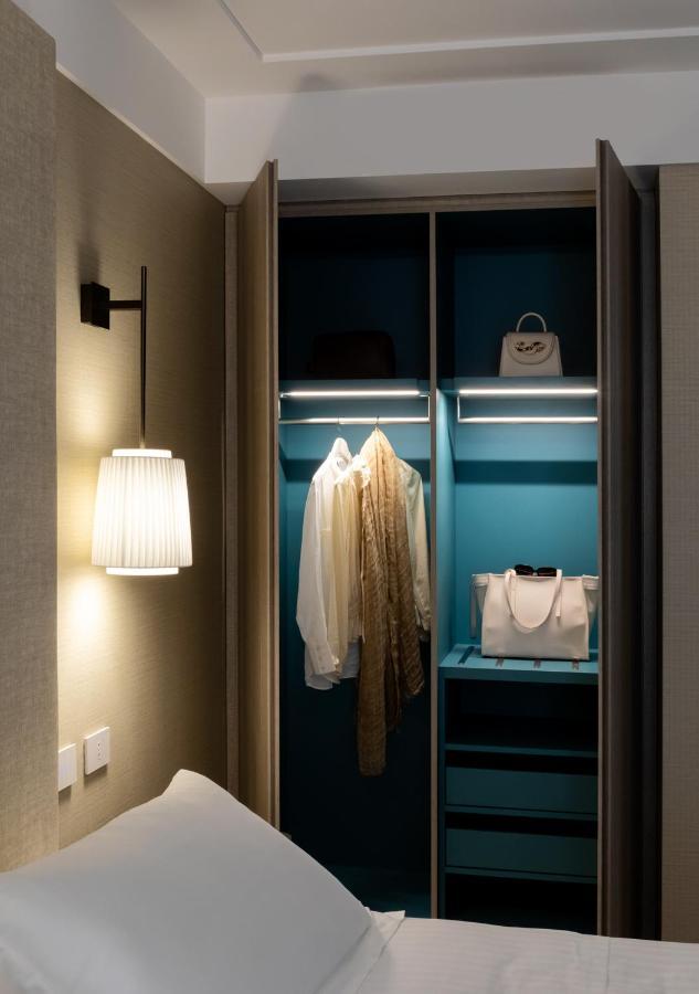 Ceccarini 9 Home Suite Home Riccione Eksteriør bilde