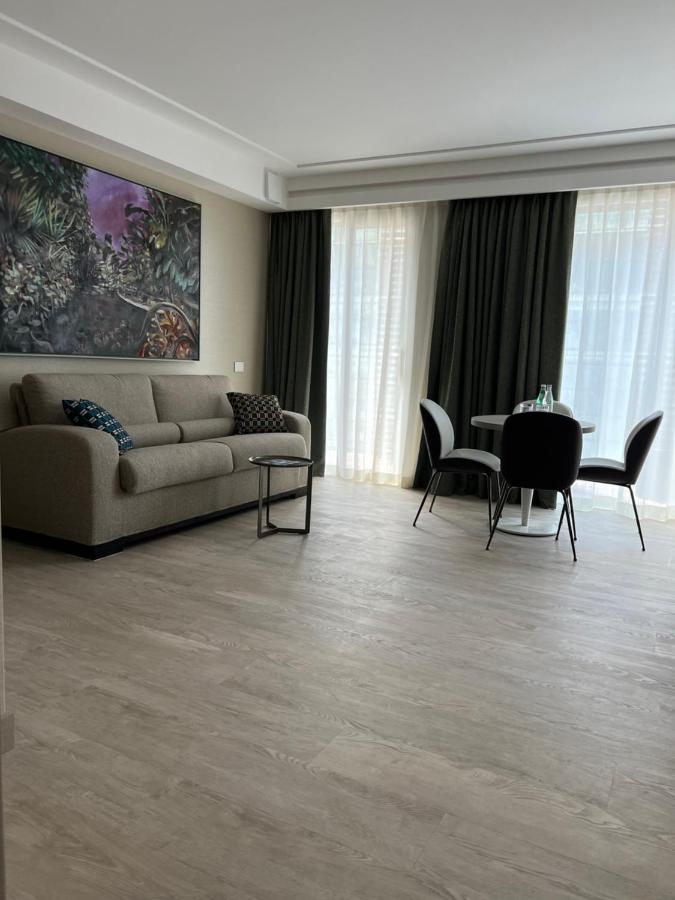 Ceccarini 9 Home Suite Home Riccione Eksteriør bilde